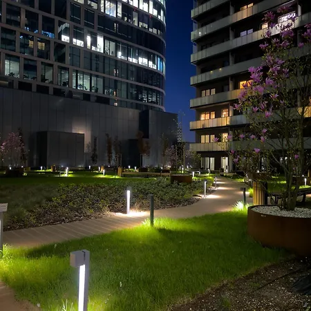 Urban Global 20th Floor No 17 - Air Condition - Free Garage Апартаменты Катовице