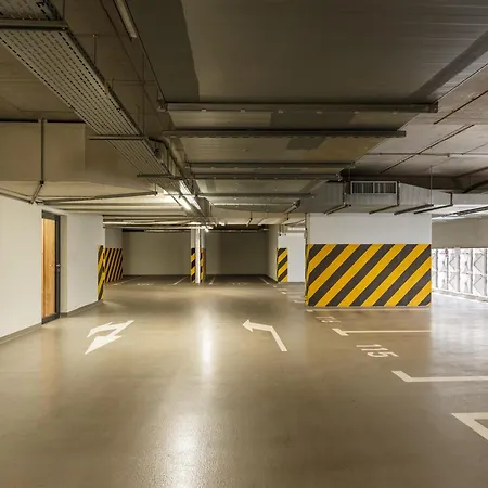 Апартаменти Urban Global 20th Floor No 17 - Air Condition - Free Garage *